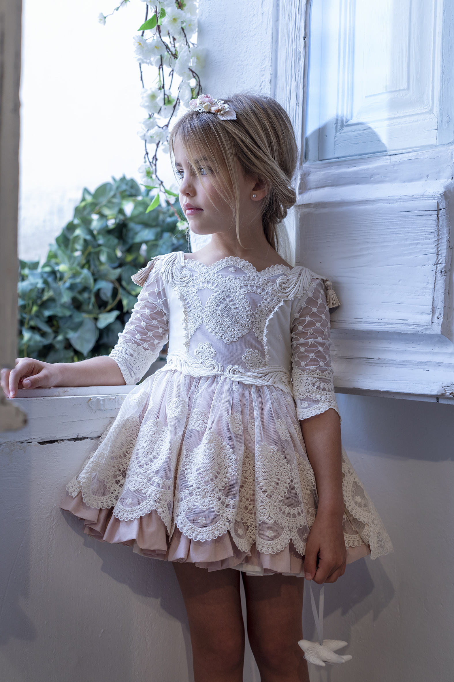Petit Charlotte, vestido de ceremonia de Mar Segovia