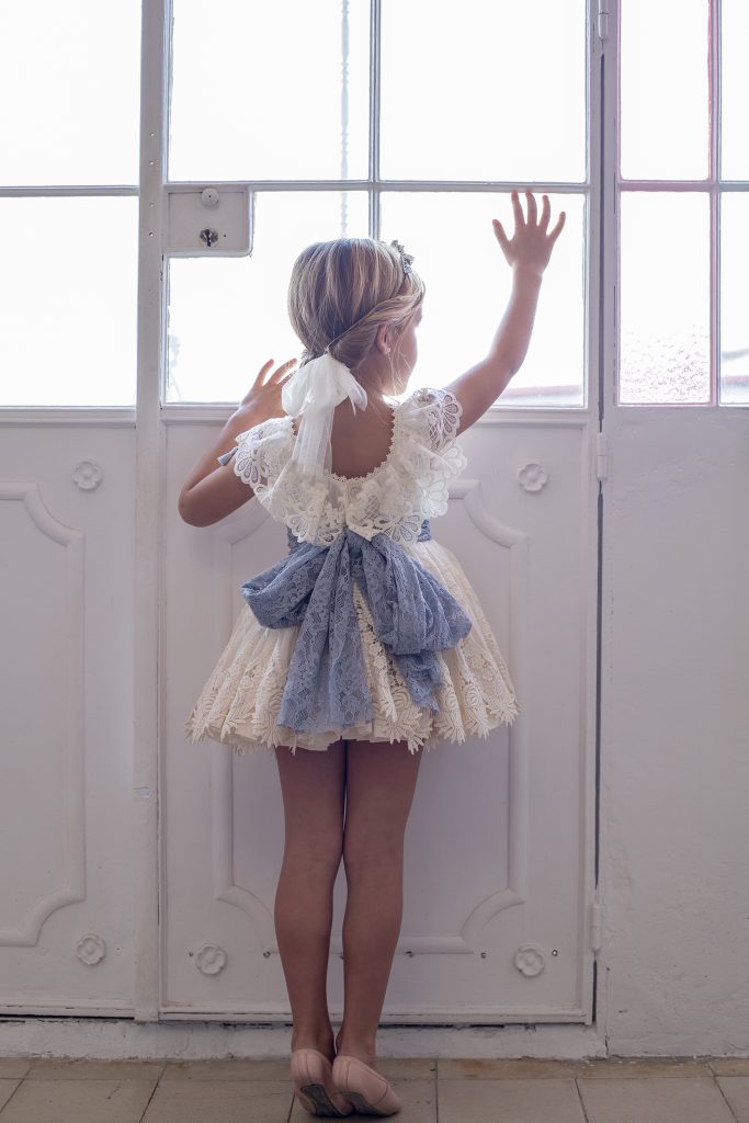 Petit Sabina, vestido de ceremonia de Mar Segovia